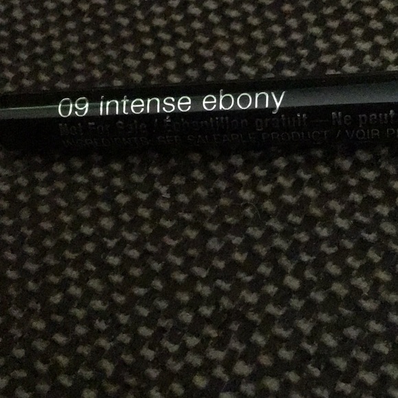 Eyeliner ebony quickliner - Picture 3 of 3